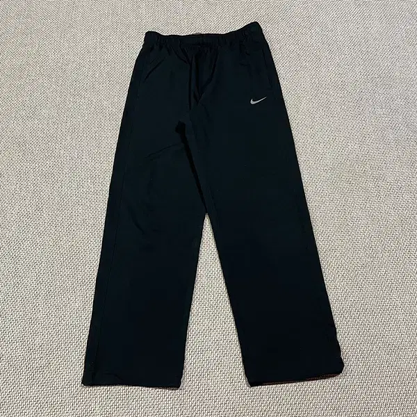 L Nike Wide Sweatpants Bottoms N.5517