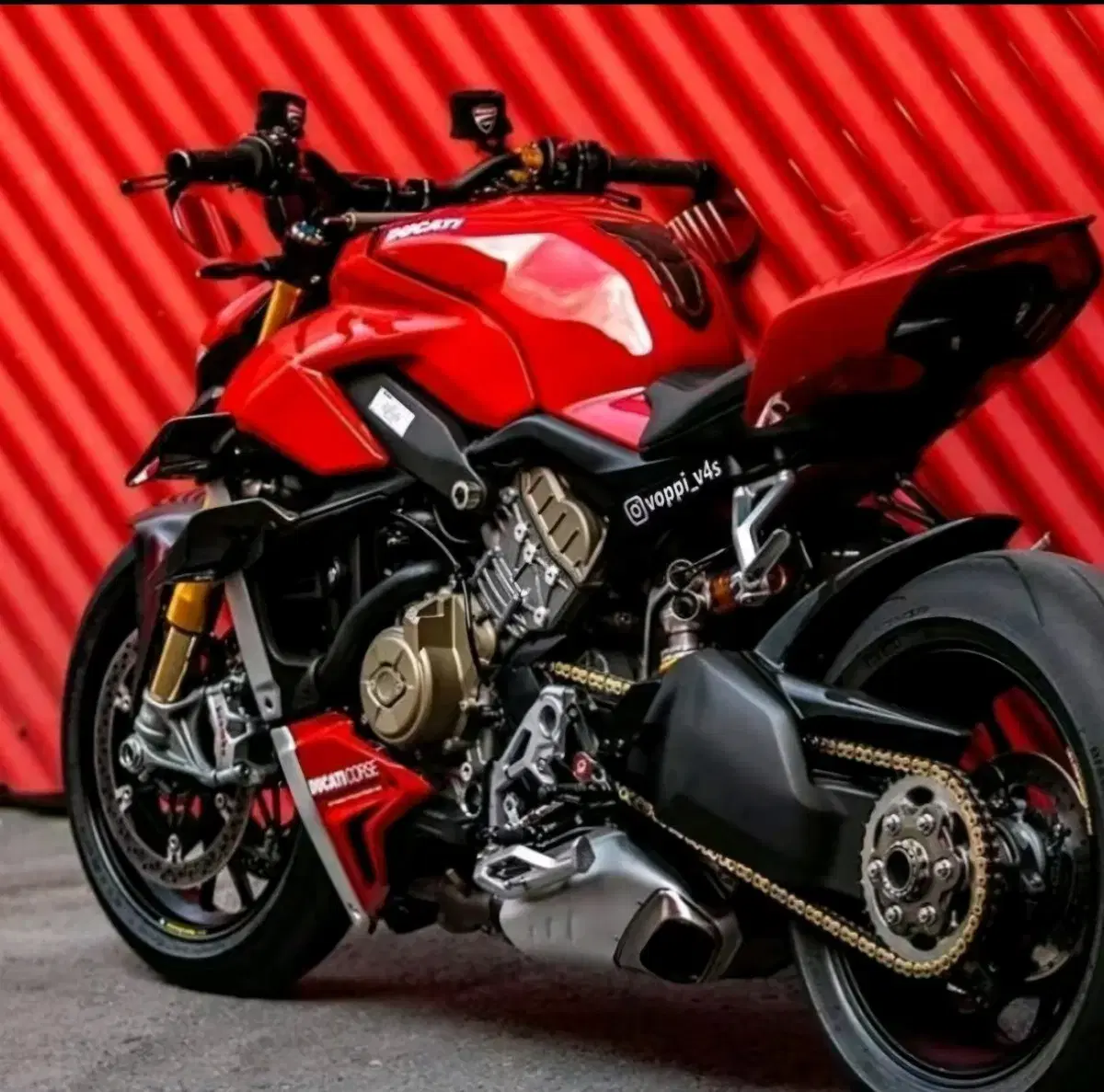 -Ducati Streetfighter V4S/'22