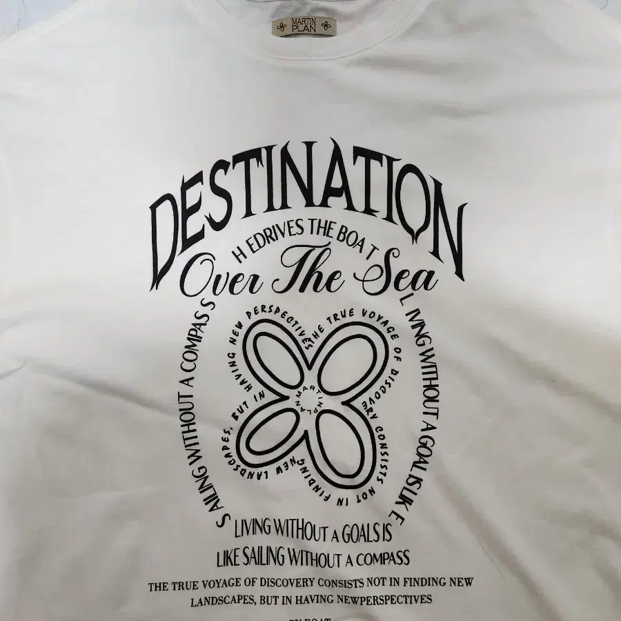 마틴플랜 티셔츠 Destination Half T - WHITE