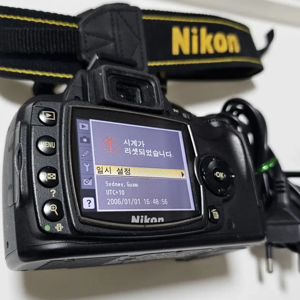 디지털카메라 DSLR Nikon D40 body