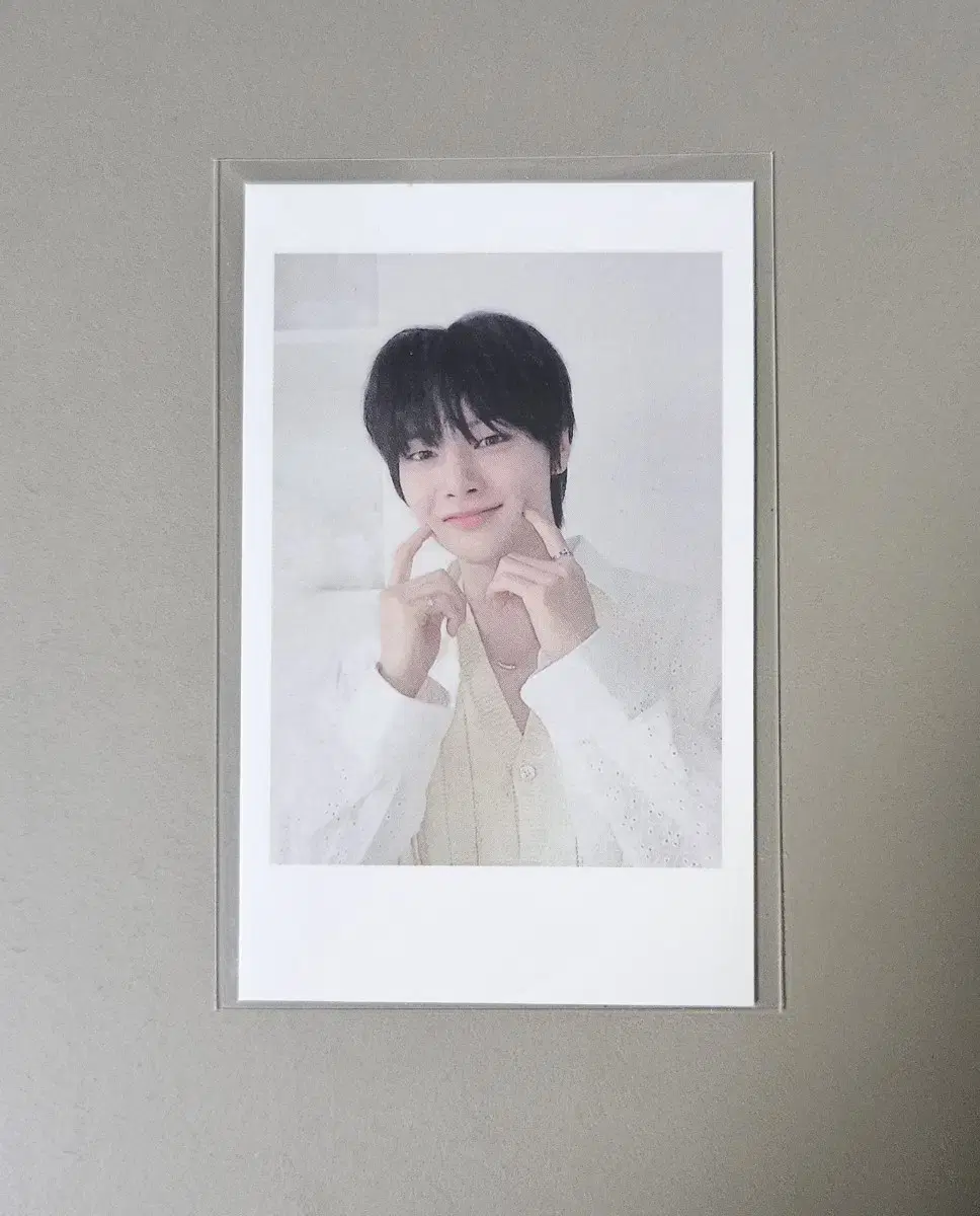 Skz i.n 2024 seasons greetings polaroid Photocard