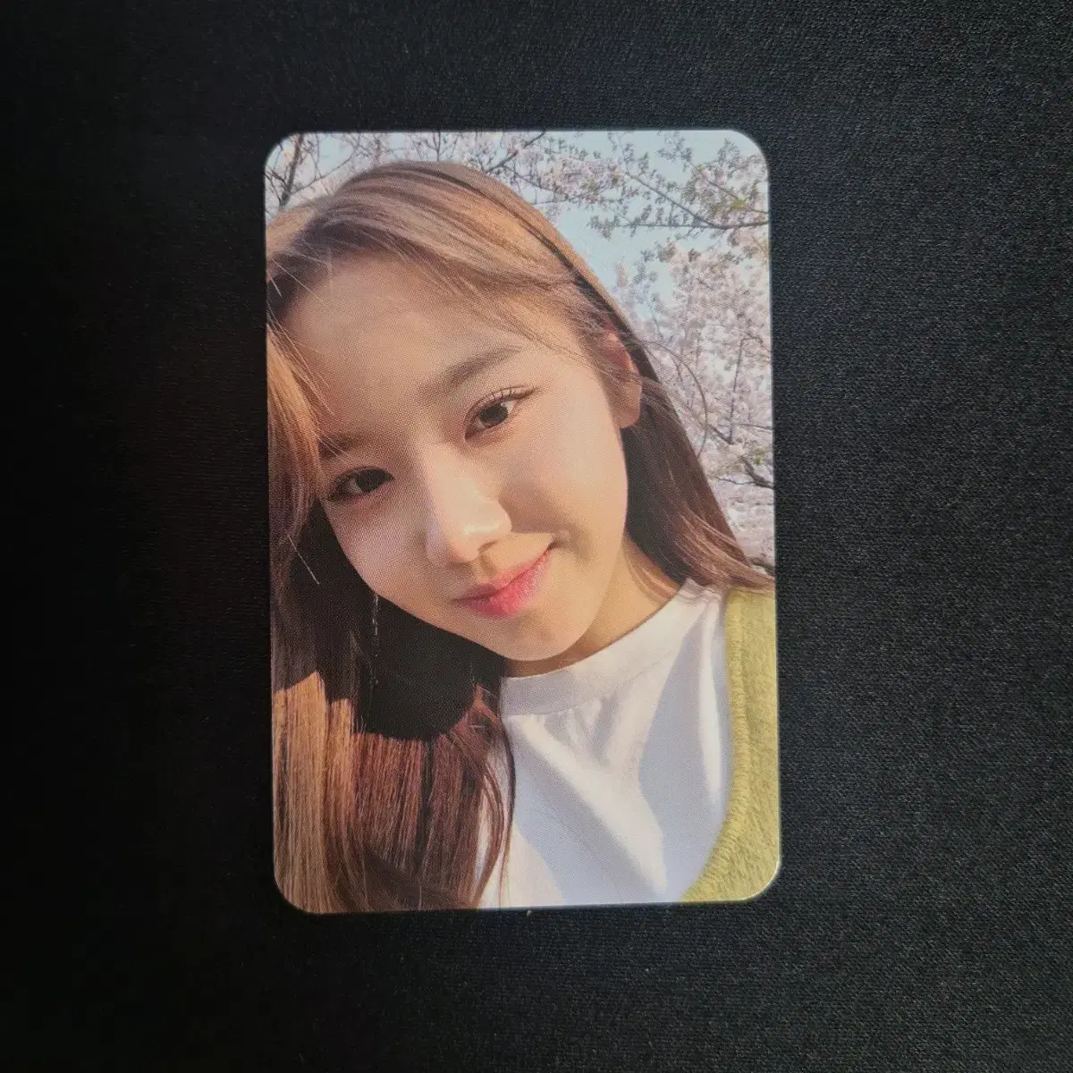 Fifty Fifty saena DMC Music unreleased photocard photocard offline Cupid