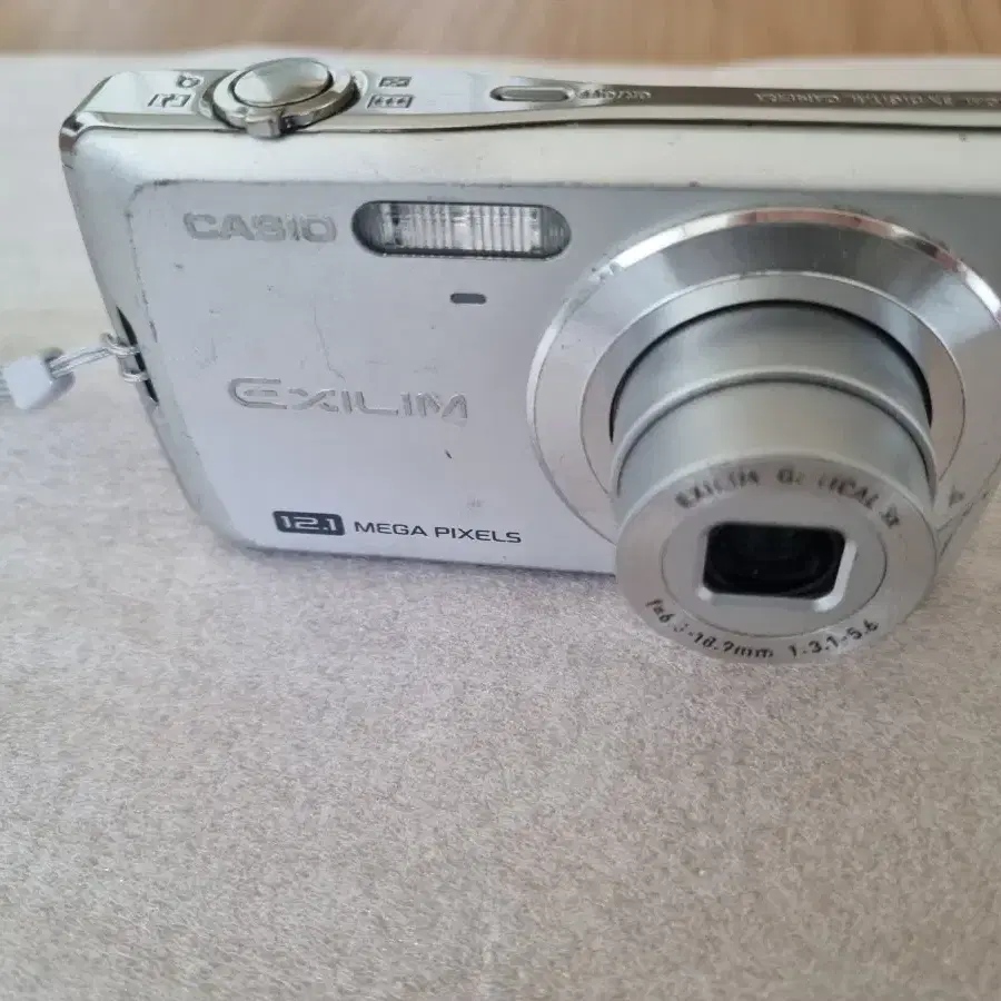 CASIO  EXILIM EX-Z35