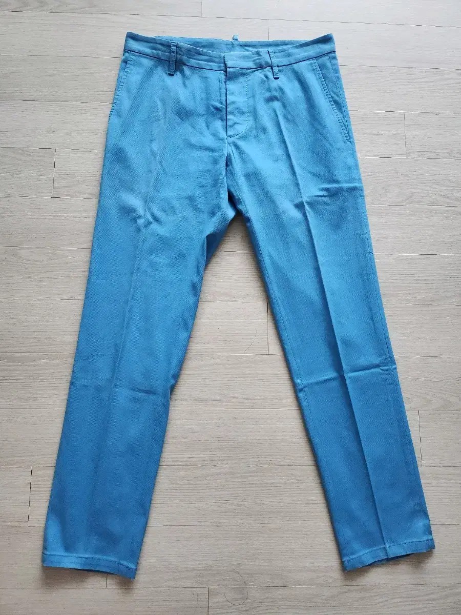 정품 디스퀘어드2 Vintage Light Blue Chino Pants