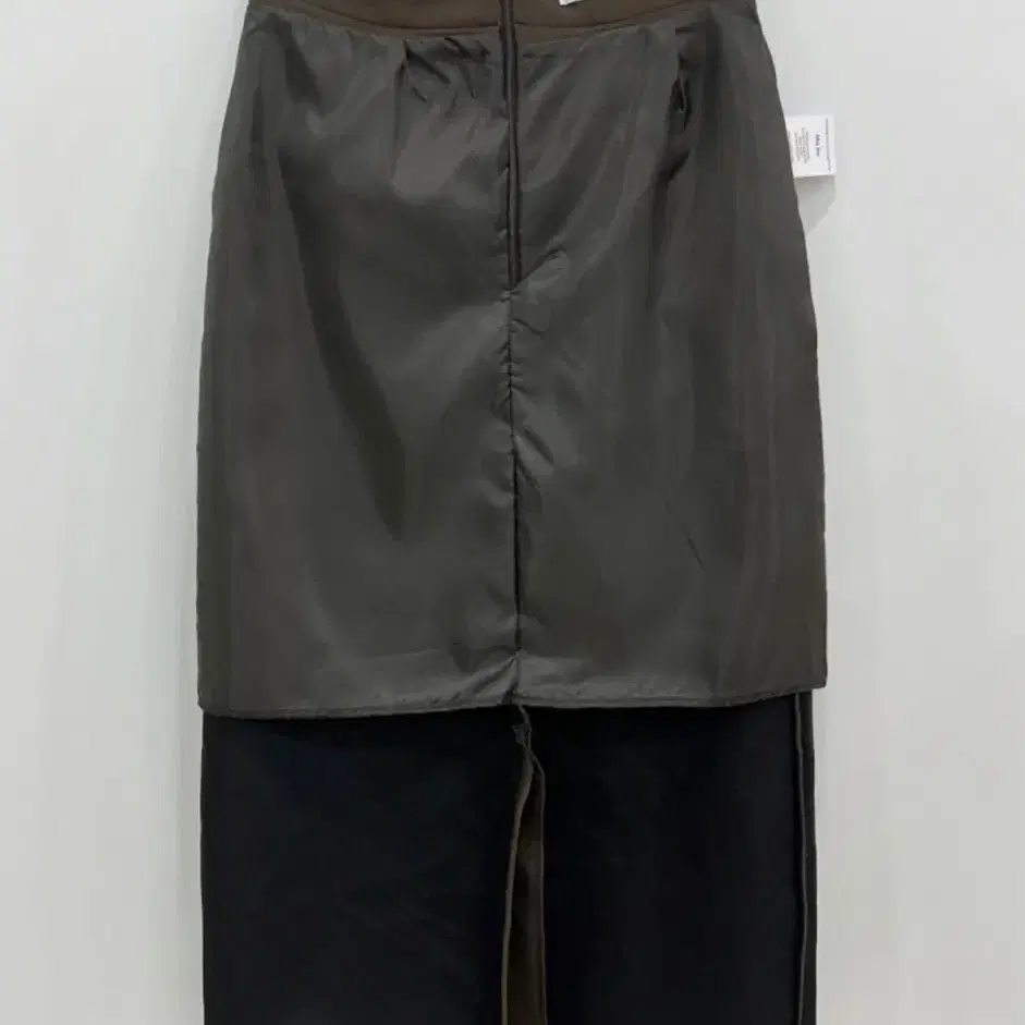 모아빈 아르테 marron span skirt