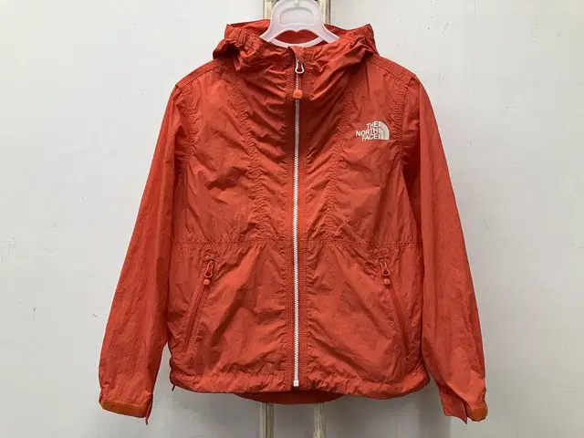 2 노스페이스(THE NORTH FACE) 바람막이 120