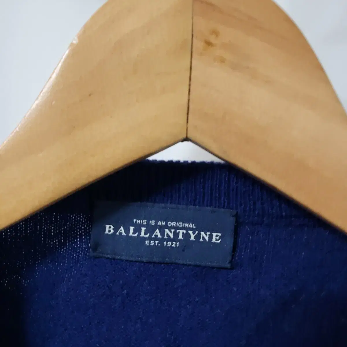 C51 [48] BALLANTYNE 발란타인 캐시미어 30% 니트