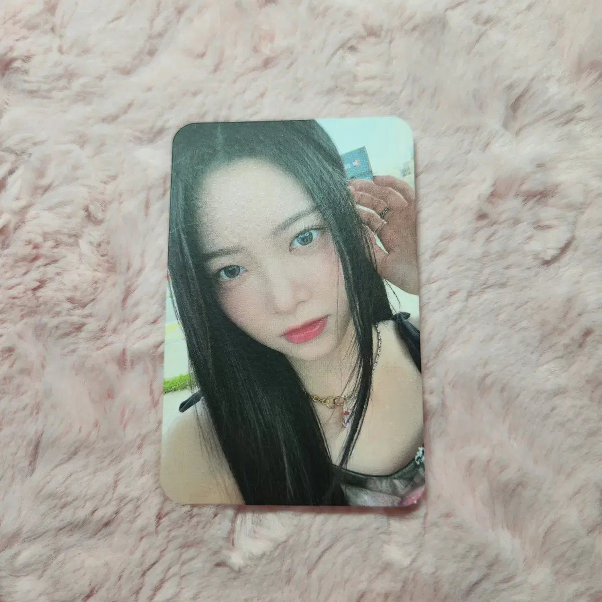 Antifragile hong eunchae photocard