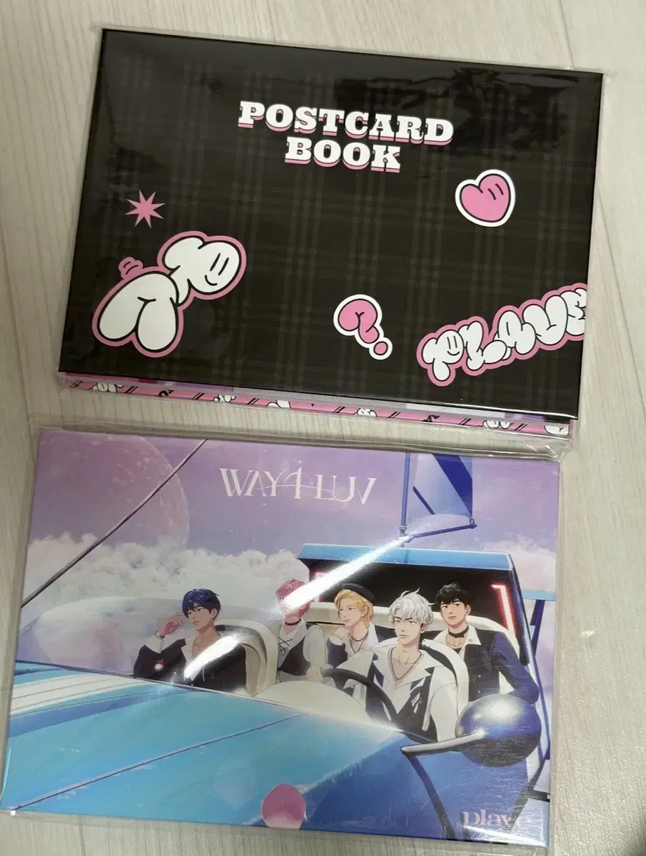 Plave Postcard Book The Modern Weporup Anyplus Samwae