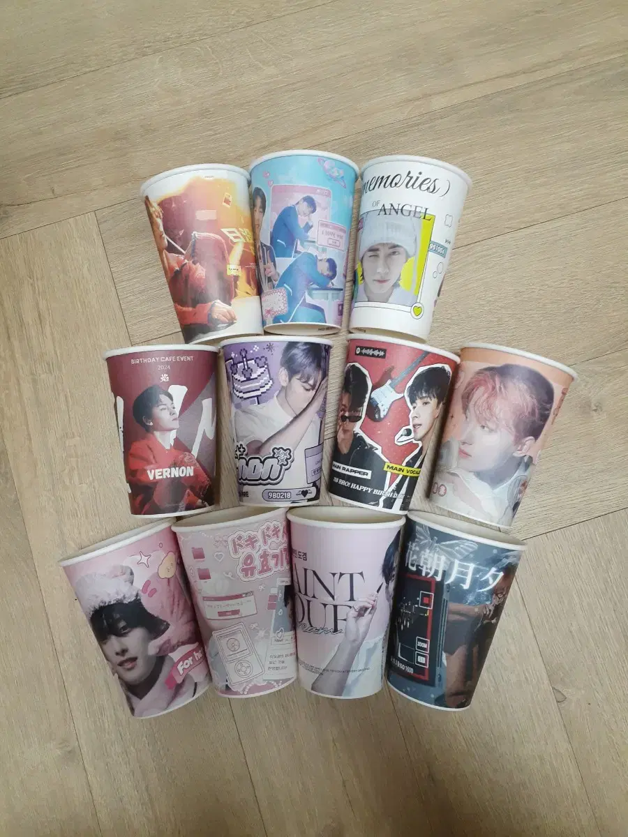 Seventeen Shinka Cup Cup Holder