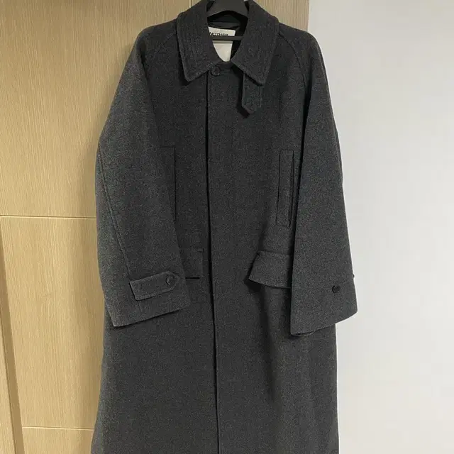 어나더오피스 Voyager Bold Balmacaan Coat 싸게 팝니