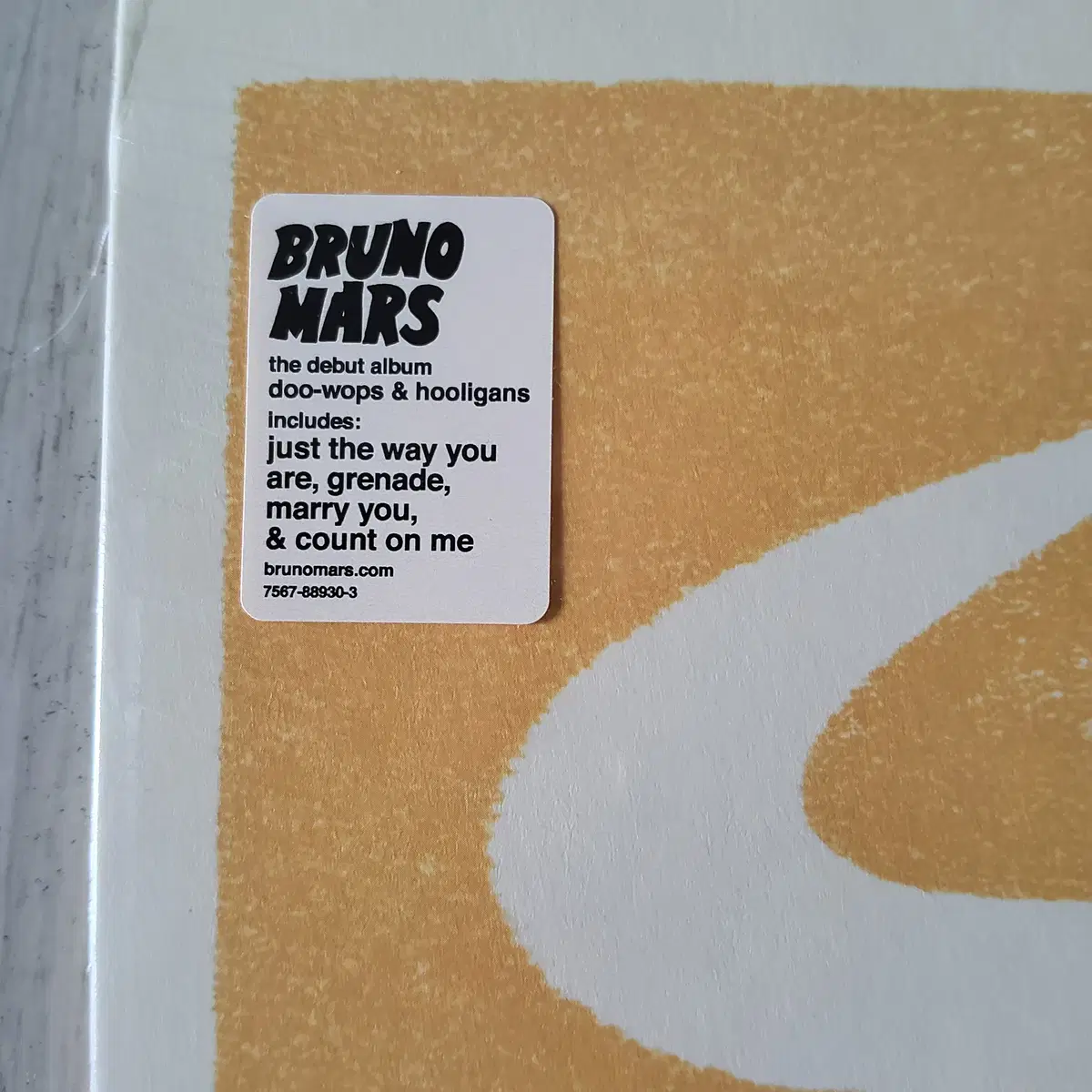 브루노 마스 Bruno Mars 'Doo-Wops & Hooligans'