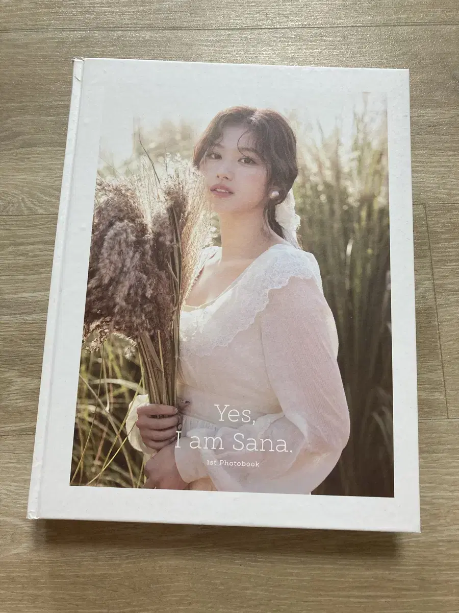 Sana photobooks