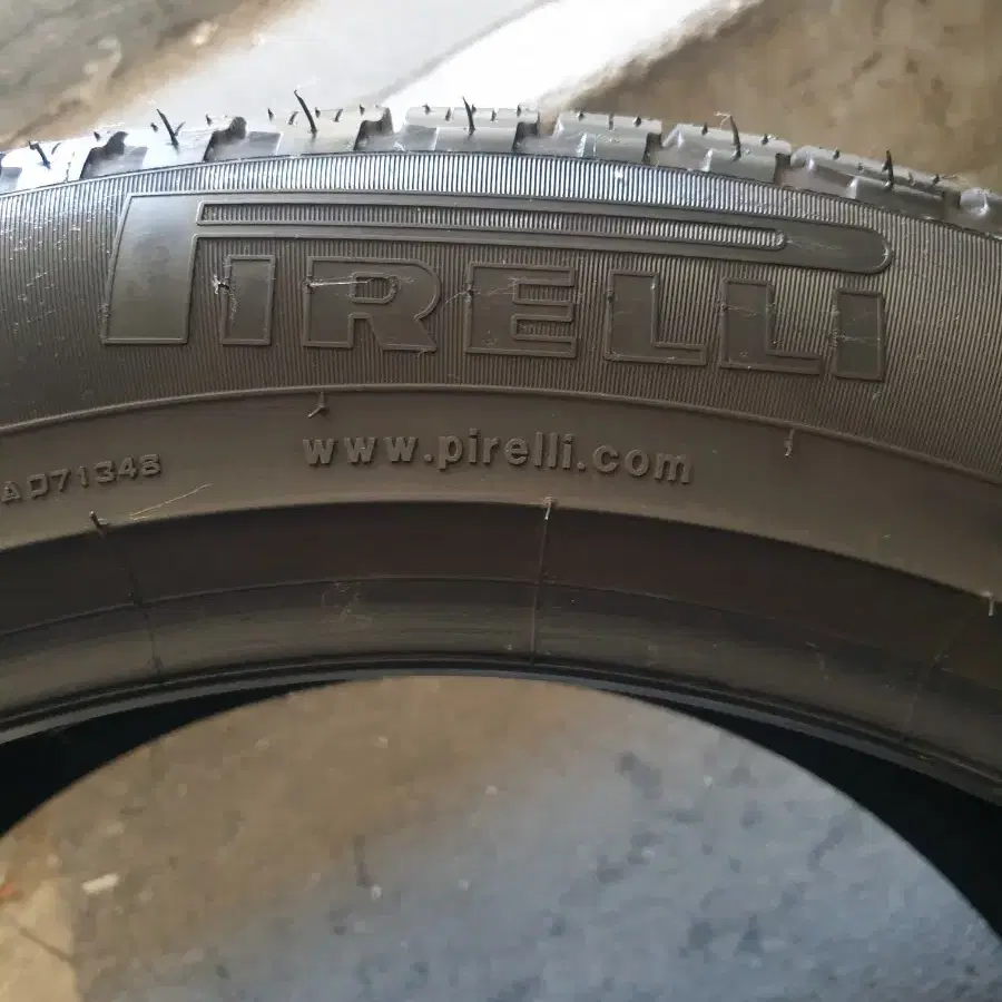 피델리 타이어  285/45 R21 113w