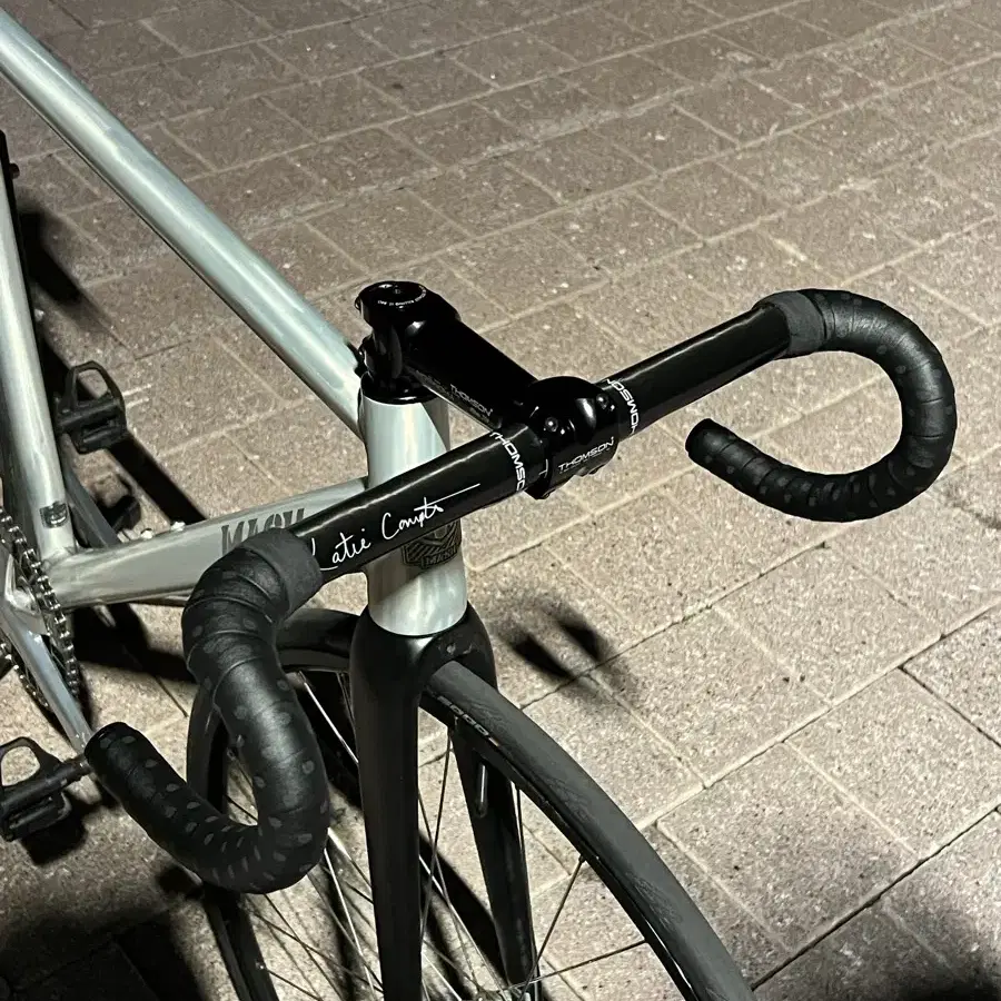 THOMSON carbon drop bar (42)