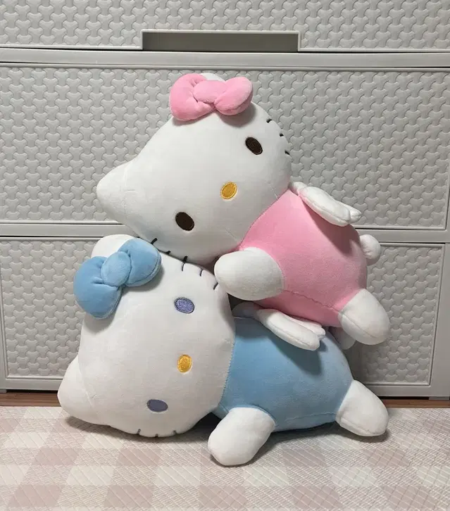 산리오 정품 헬로키티 엔젤 필로우 38cm 인형(새상품)