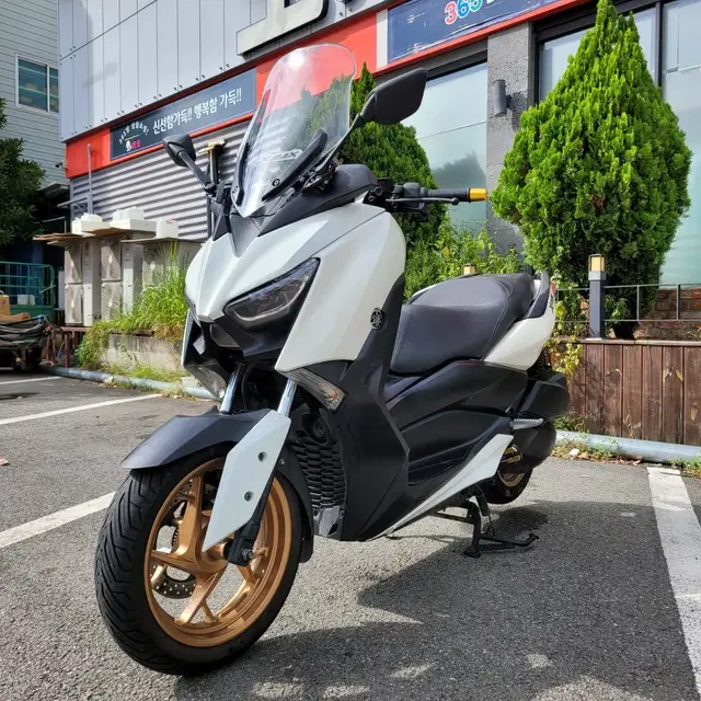 부산 Xmax 21년식