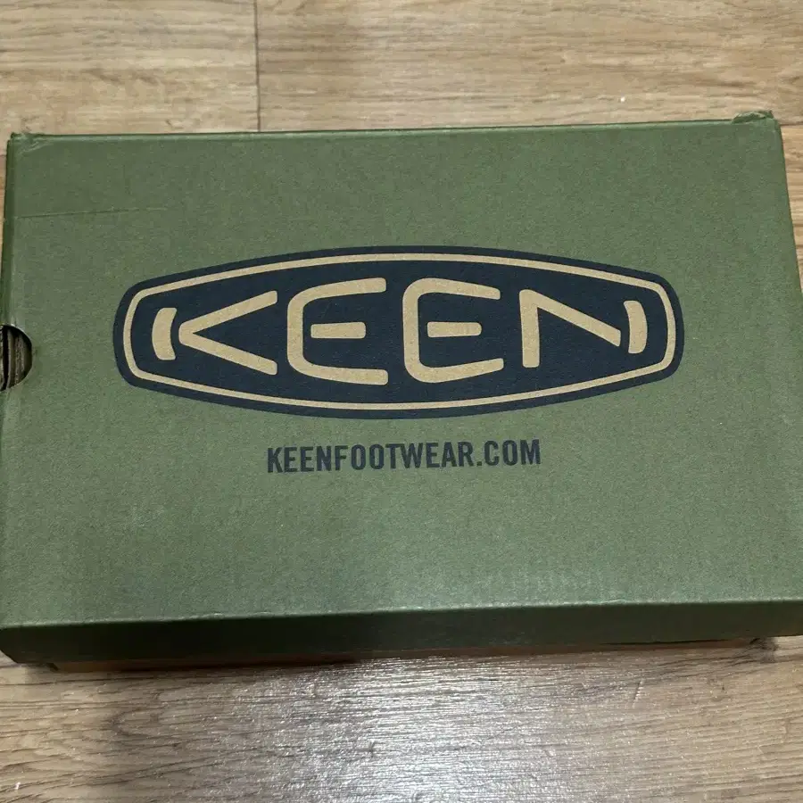 Keen newport h2 스모크그레이 235