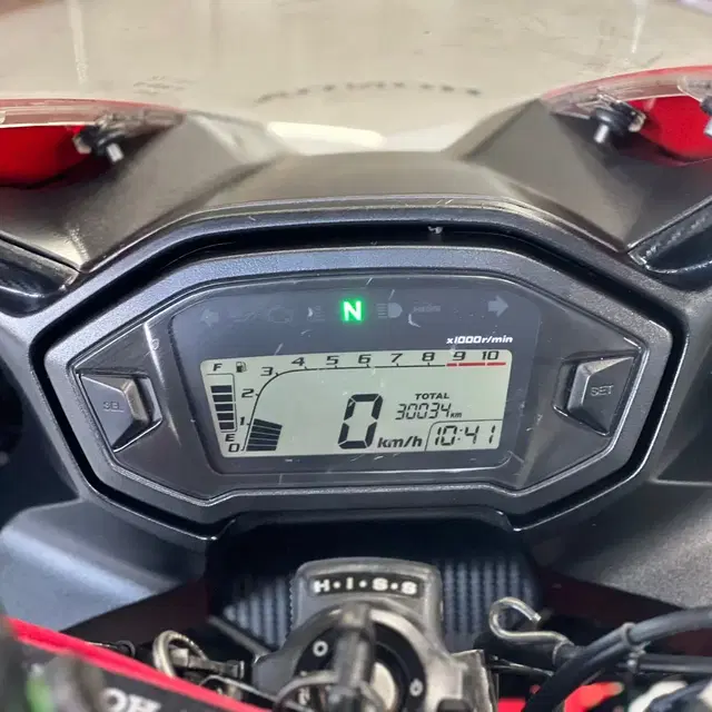 혼다 CBR 500R 16년식 요시무라 구변완 상태최상급차량 판매합니다