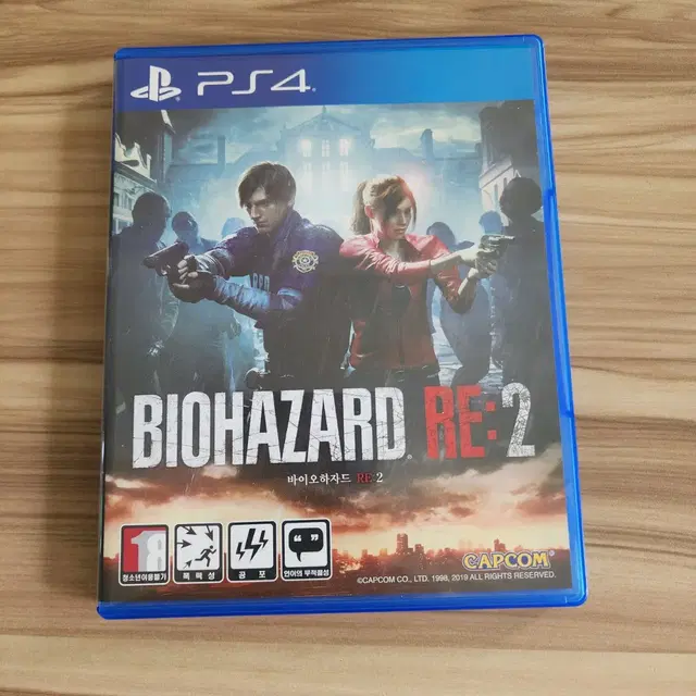 PS4 바이오하자드RE2 반값택포