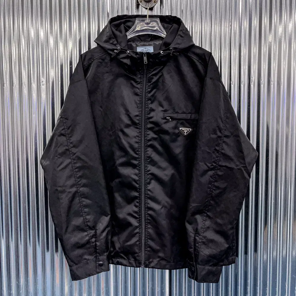 Prada Rina Nylon Hooded Jacket (Domestic XL) I506