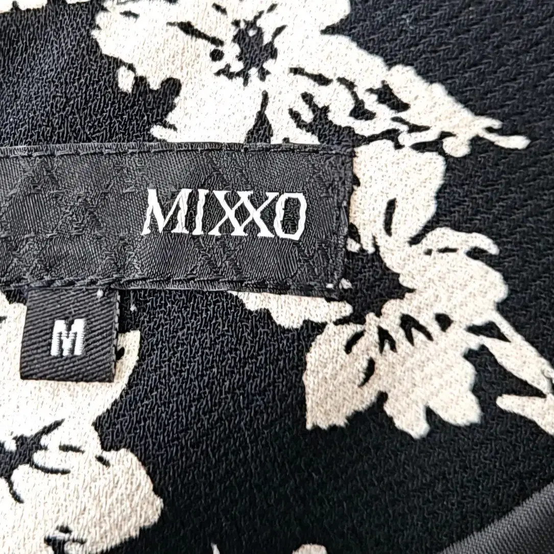 믹쏘 (mixxo) 플라워 원피스