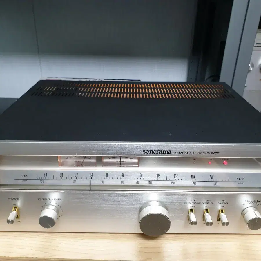 삼성 소노라마 스테레오 튜너 TU-3500