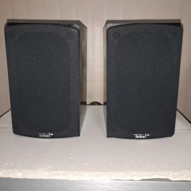 INKEL 2WAY MINI BOOKSHELF SPEAKER SET