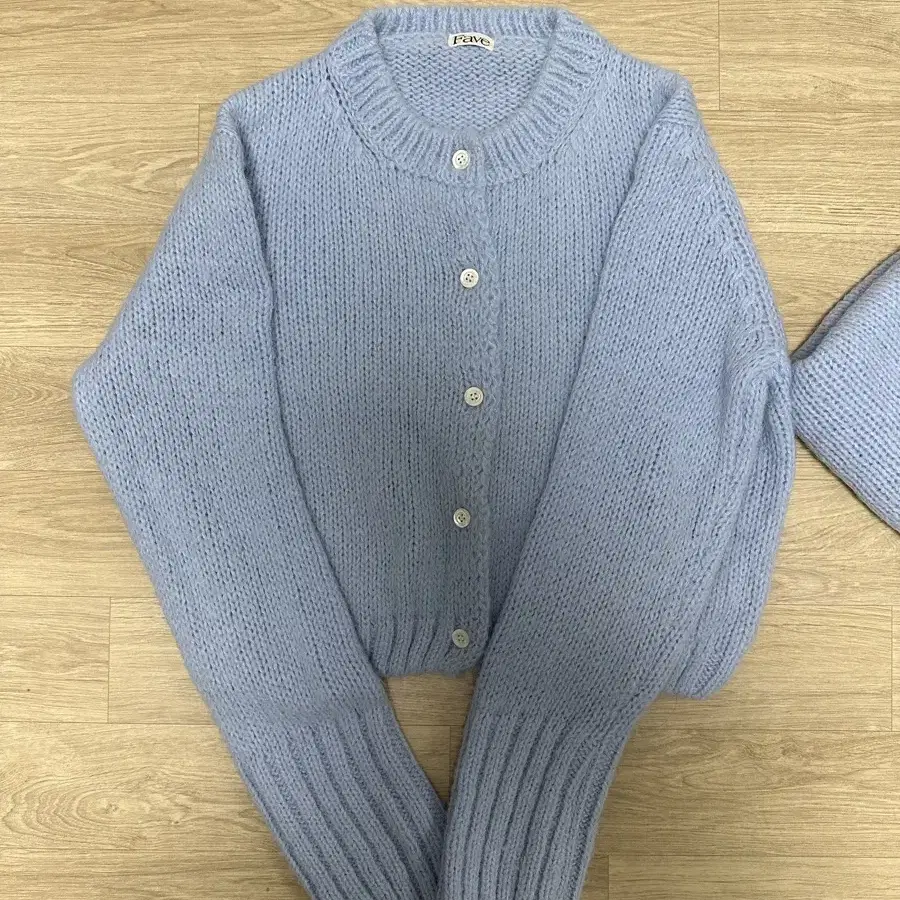 위드아웃썸머 brush cardigan set