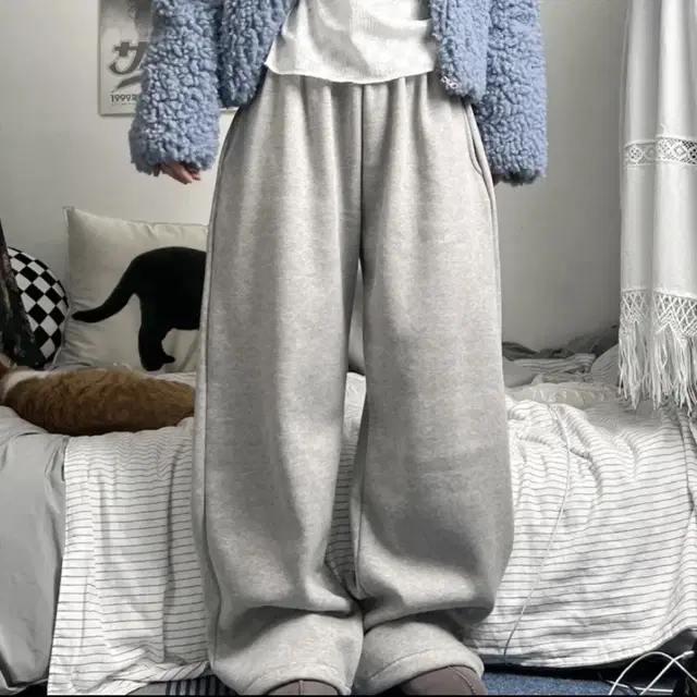 cotton balloon wide sweat pants