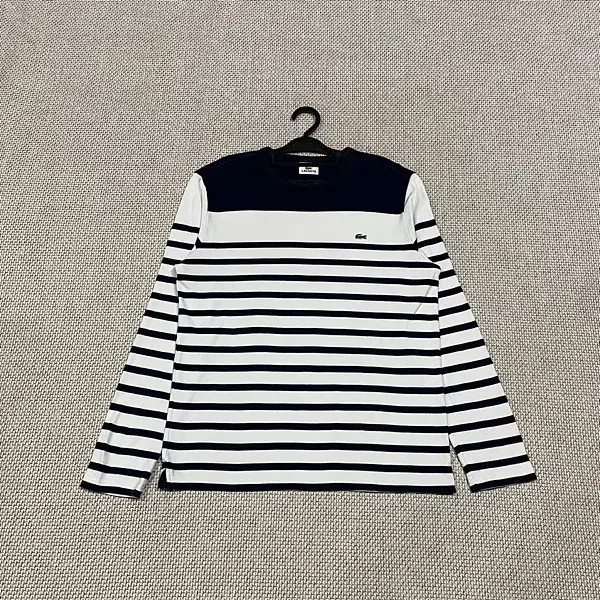 L Lacoste Women's Striped Long-sleeved Tee N.5551