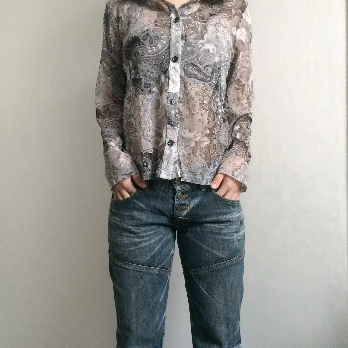 Oriental pattern mesh shirt