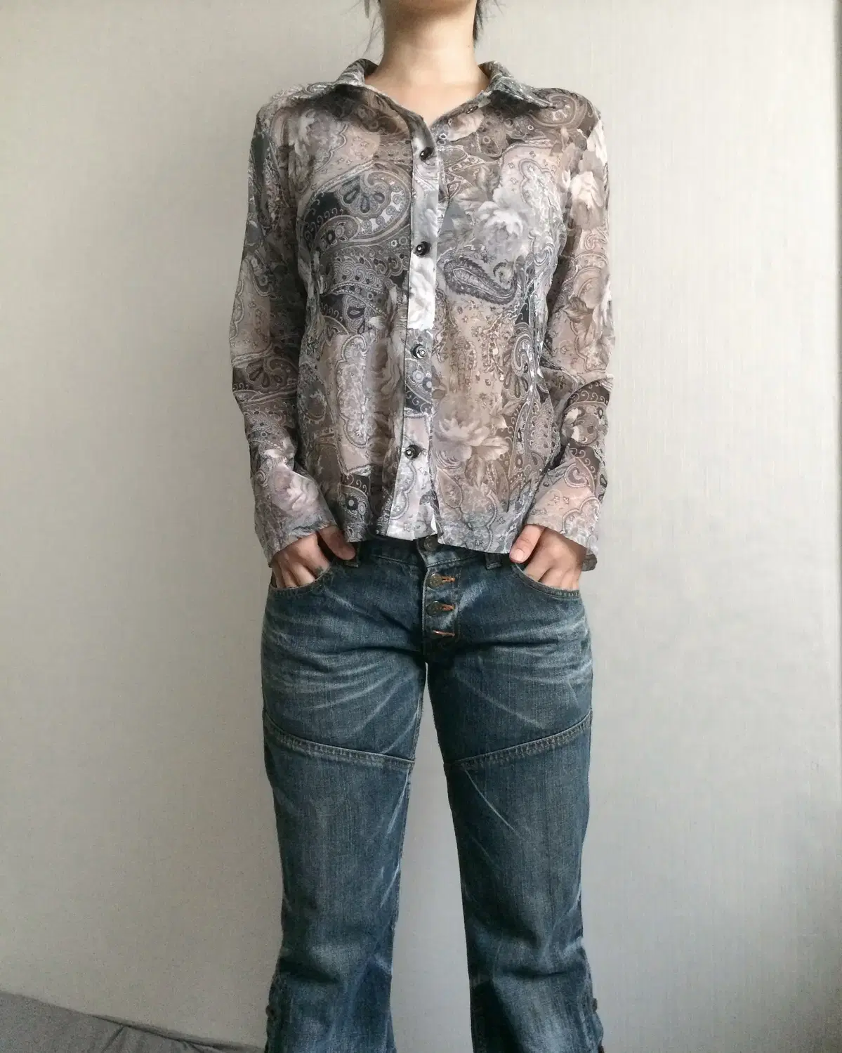 Oriental pattern mesh shirt