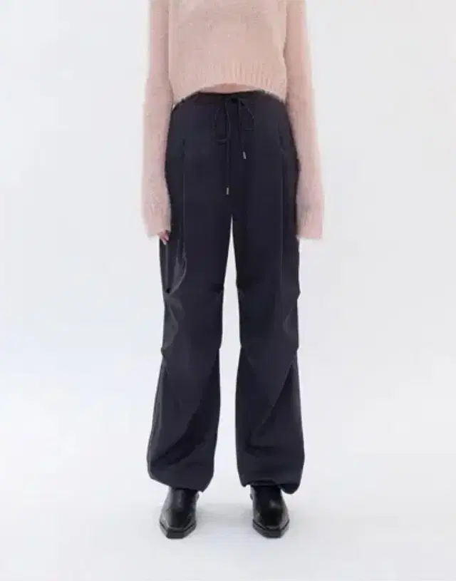 르 트윌 핀턱 조거 팬츠 LE twill pintuck jogger