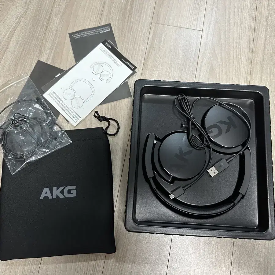 정품 AKG Y50BT 헤드폰(새거)