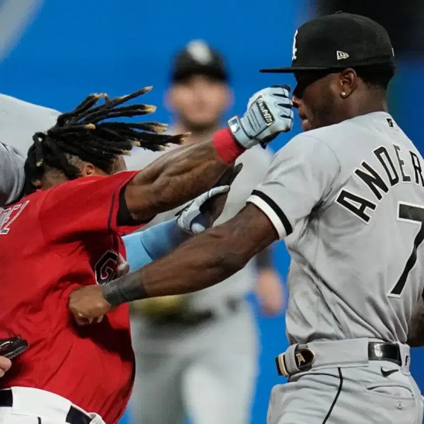 Mlb 팀 앤더슨 친필싸인(인증) 져지 팝니다