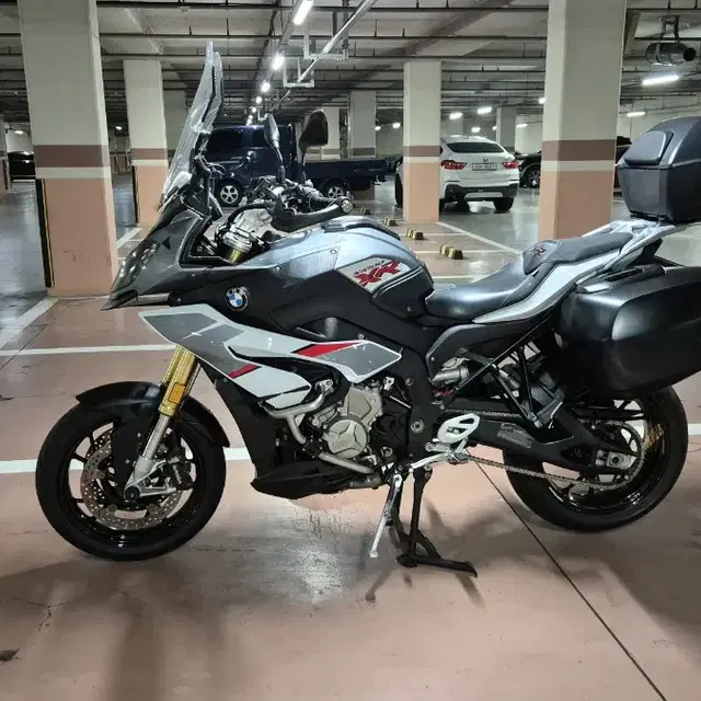 BMW S1000XR 판매합니다