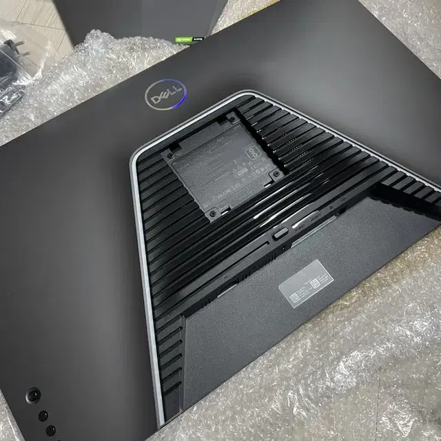 DELL G3223Q 게이밍 모니터 판매합니다.