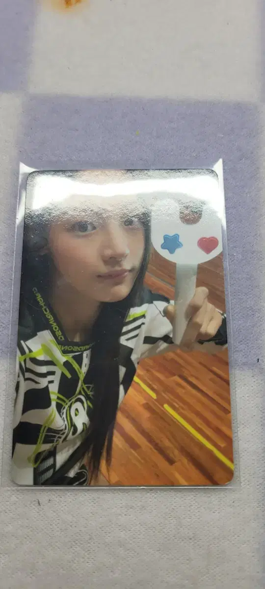 Minji lightstick photocard Sell it!