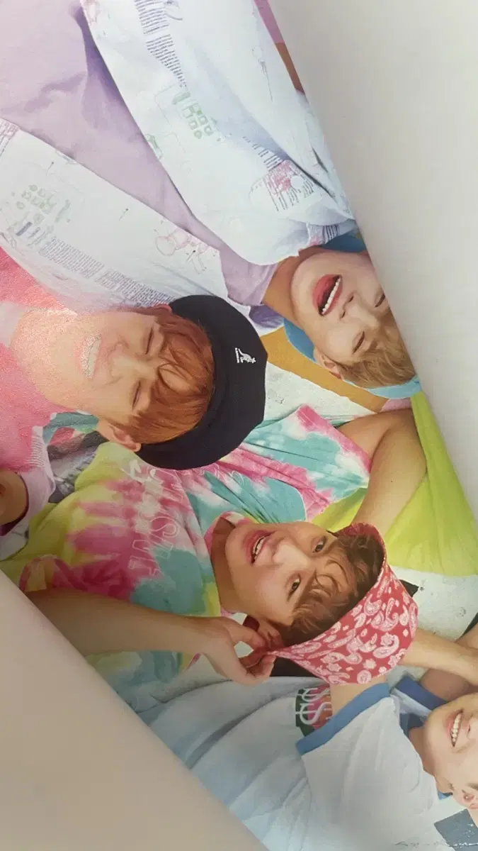 Wanna One poster WTS