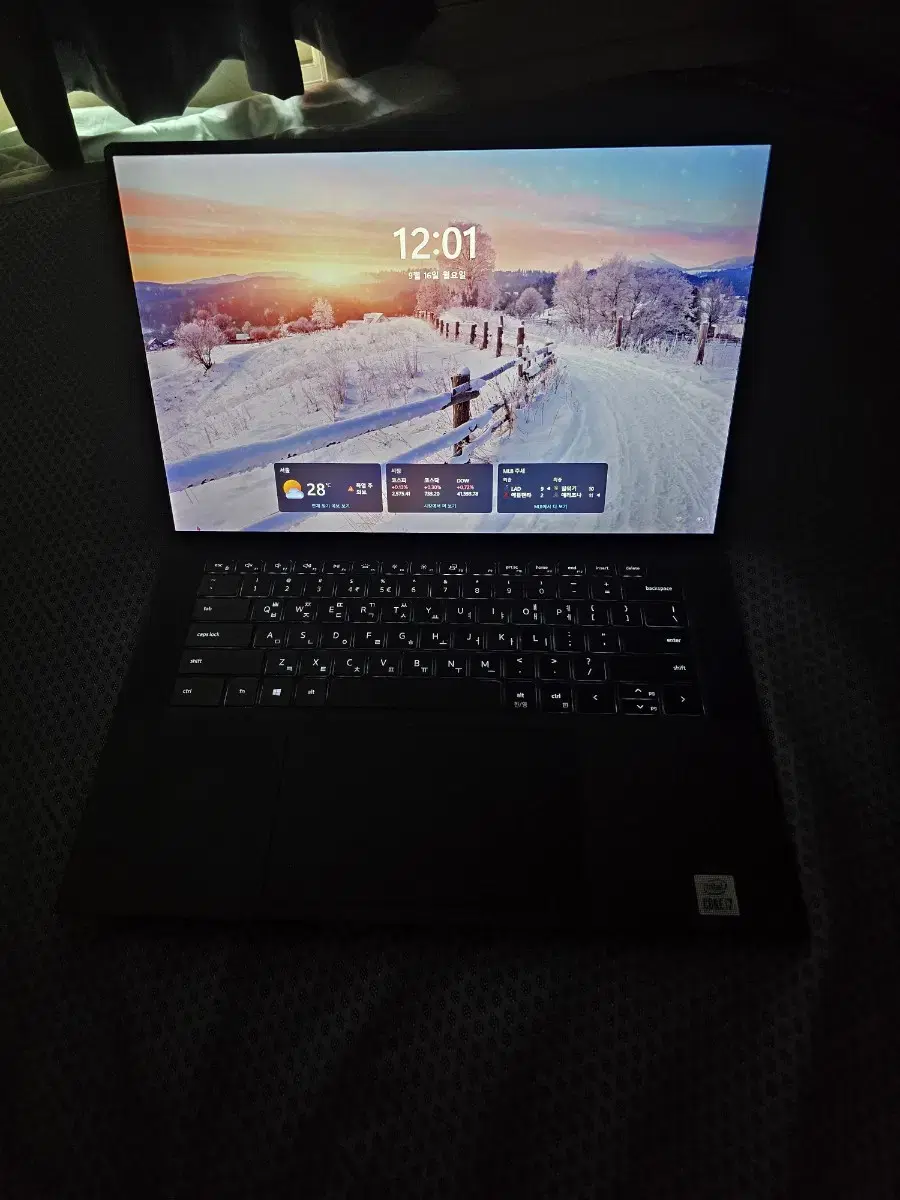 xps 15 9500  i7 10750h, gtx 1650ti