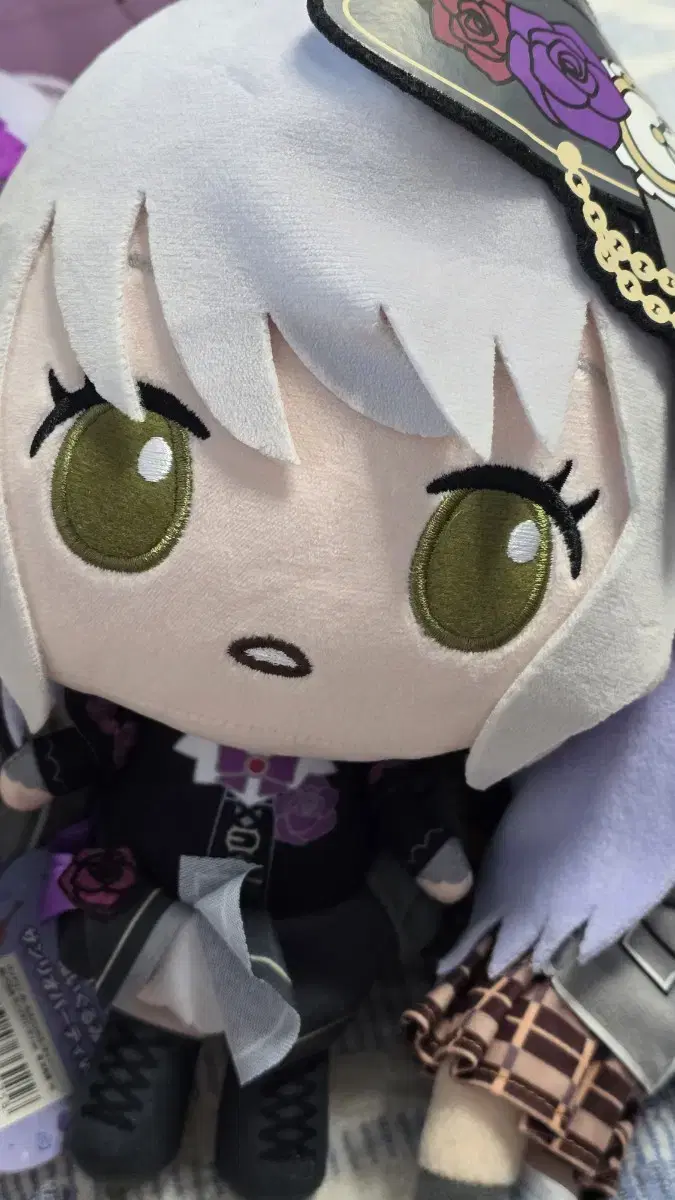 Yukina Sanrio sells.