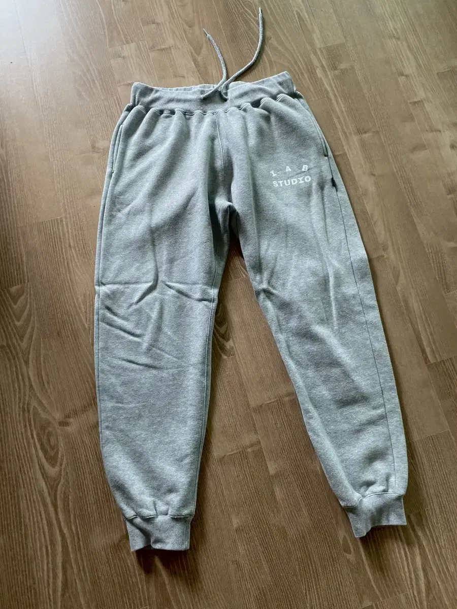 iappstudio 21 ss sweatpants L