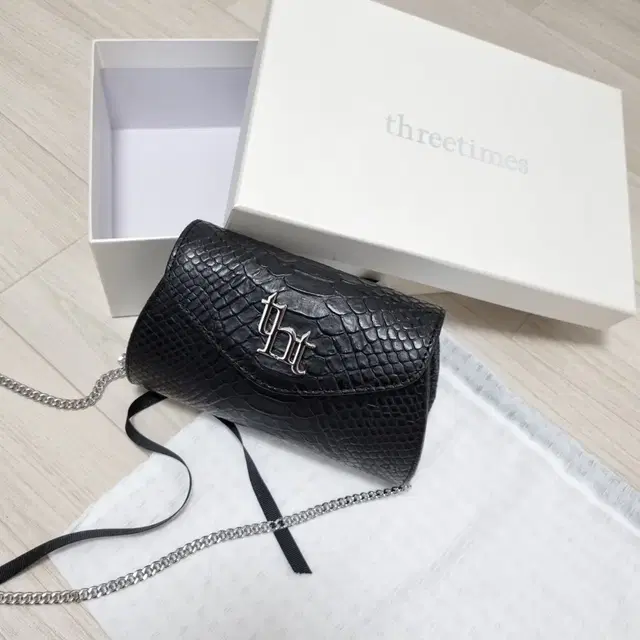 쓰리타임즈 미니문백 threetimes mini moon bag