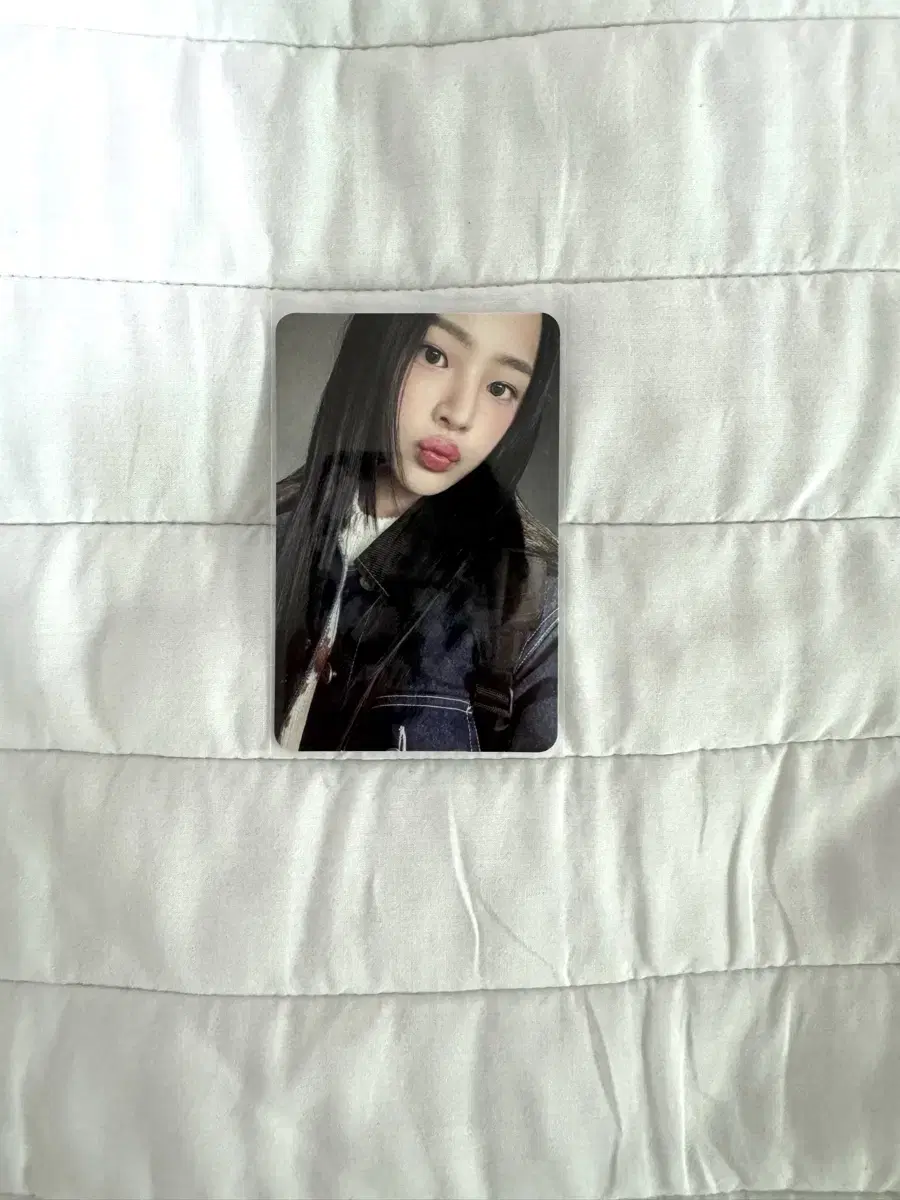 New Jeans minji BunniesCamp photocard Sells