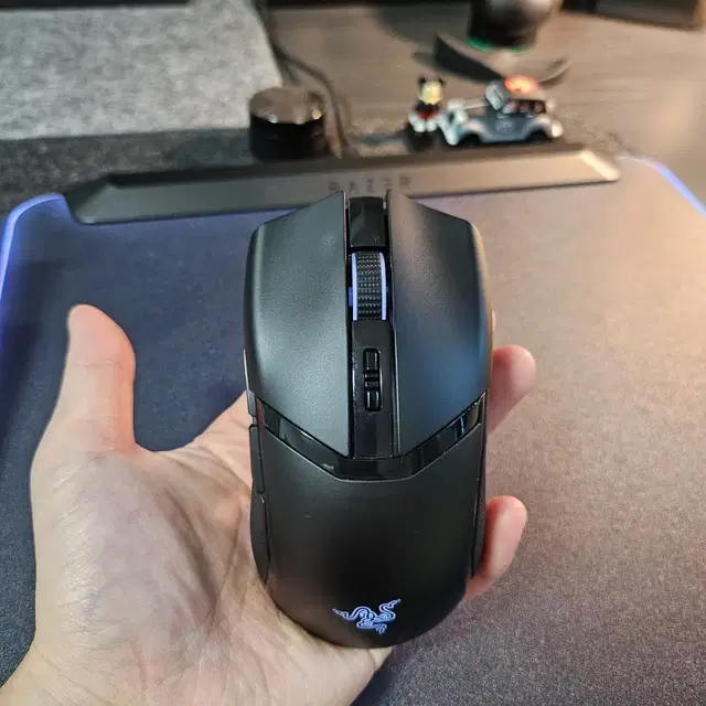 Razer Cobra Pro 판매합니다.