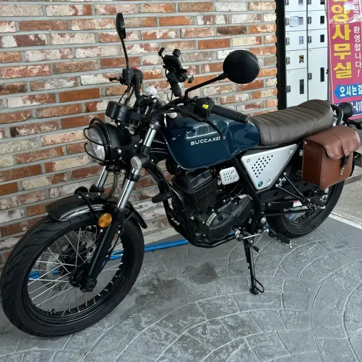 (20**km)22년식 부캐너 125cc 판매합니다