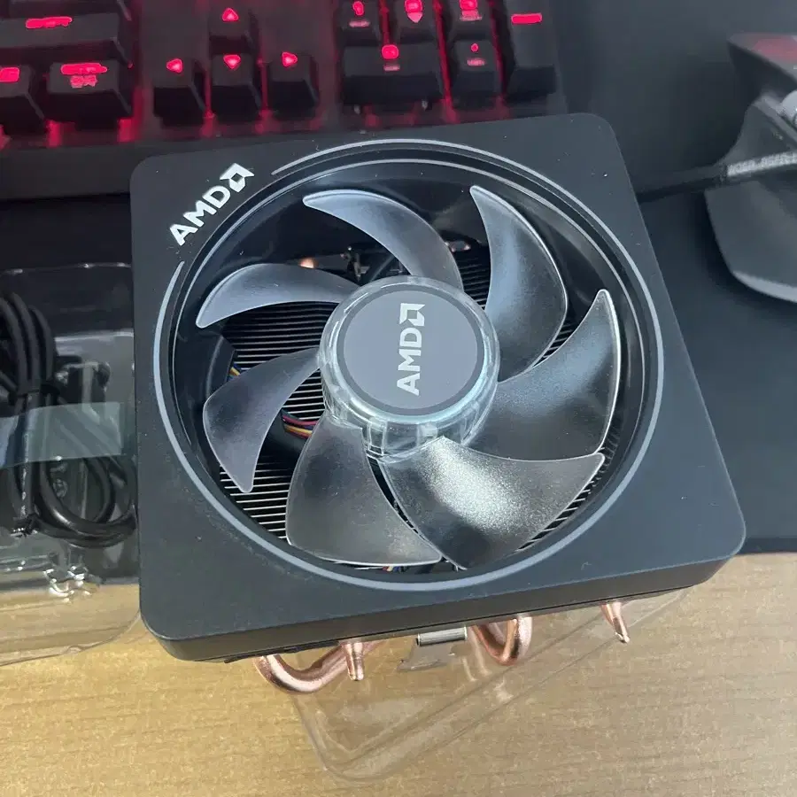 라이젠 AMD Wraith Prism 쿨러