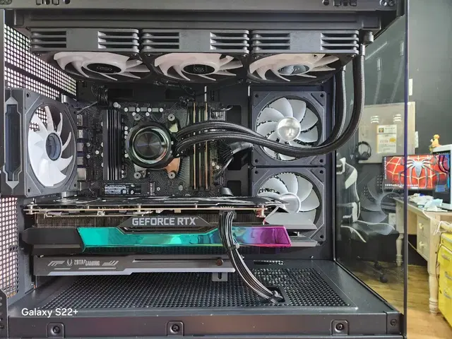 게이밍 컴퓨터 PC 7800X3D RTX4070TI SUPER