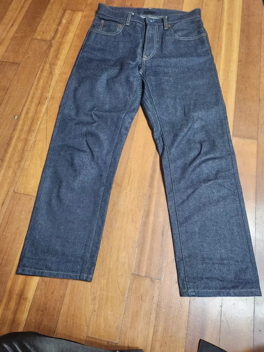 Uniqlo Wide Denim